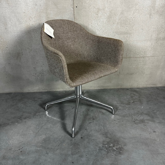 Swivel Chair Menu Desk