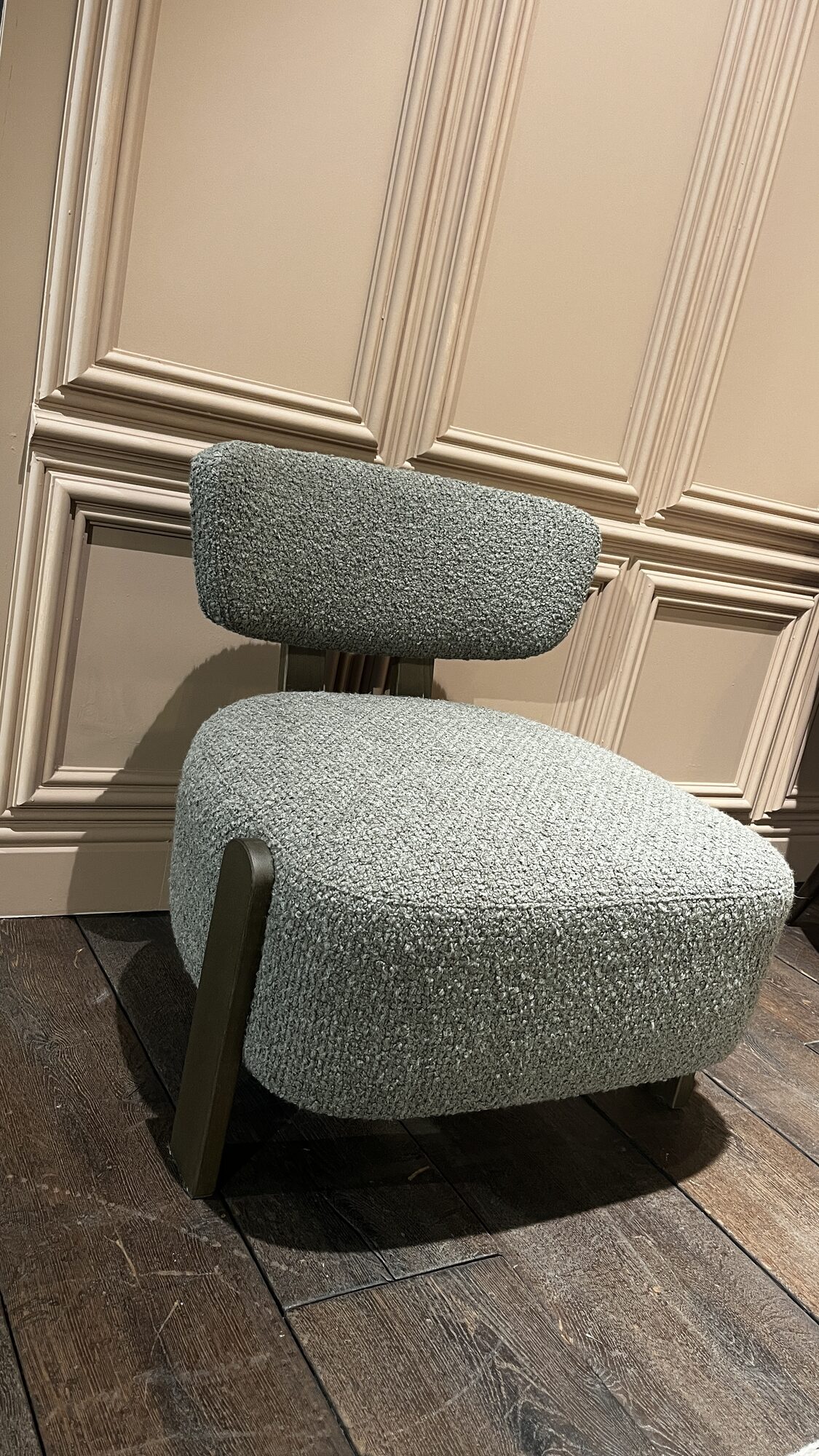 Perry armchair 66cm in Gray/52 – Marie’s Corner ex-display at MC Circle