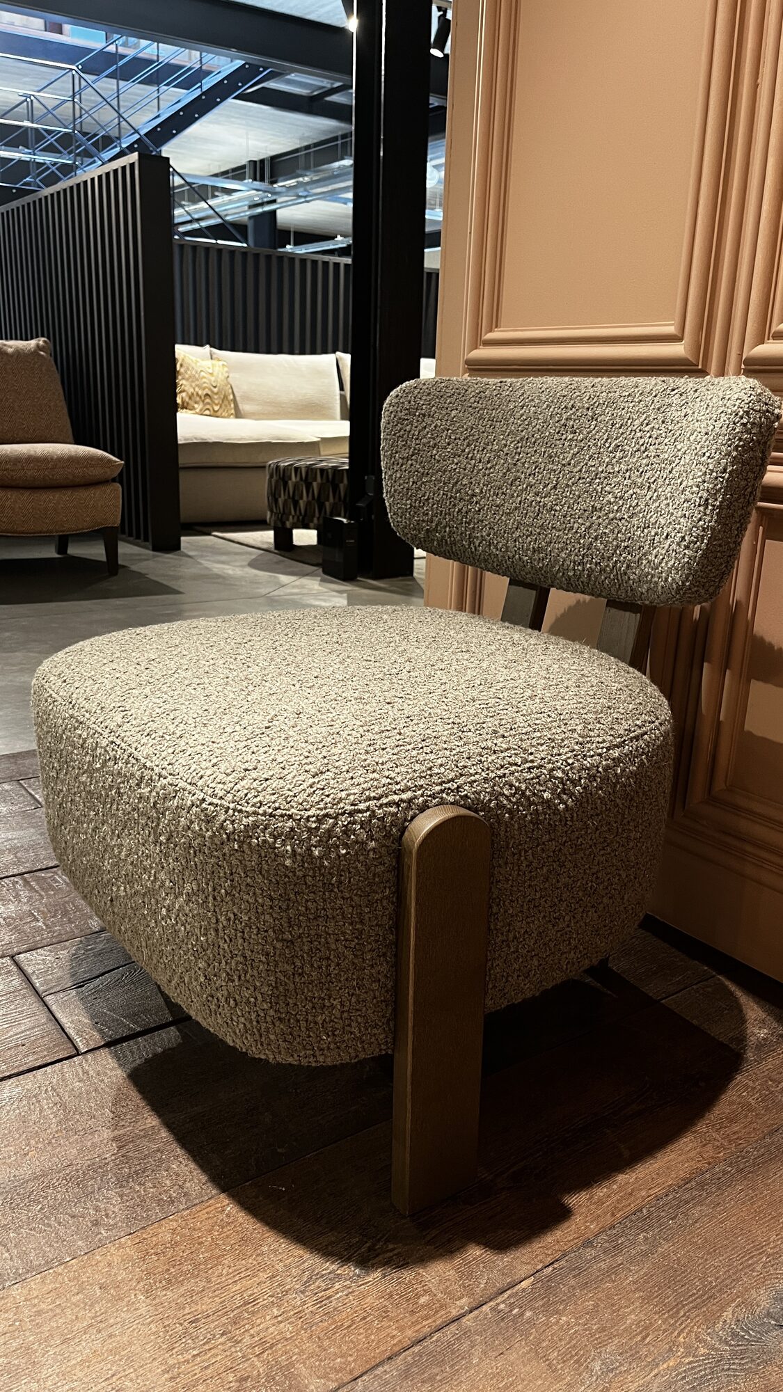 Perry armchair 66cm in Gray/52 – Marie’s Corner ex-display at MC Circle
